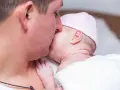 Mężczyzna przy porodzie: Czy to dla Was? Świadomy wybór bez presji.