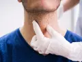 Męska tarczyca: cichy wróg energii i libido? Poznaj objawy!