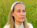 Dojrzała kobieta: Jak rozmawiać, budować więź i unikać błędów?