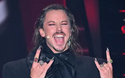 Michał Szpak: Czy jest w związku? Wolne serce, miłość bez etykiet.
