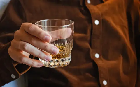 Ile alkoholu to 3 promile u kobiety? Zagrożenie życia i pierwsza pomoc